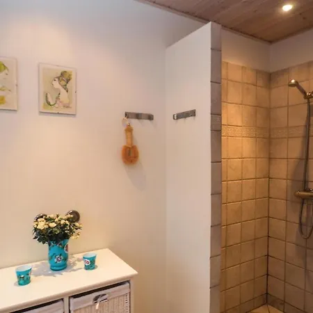 Semesterbostad Two-bedroom In Vaggerlose *