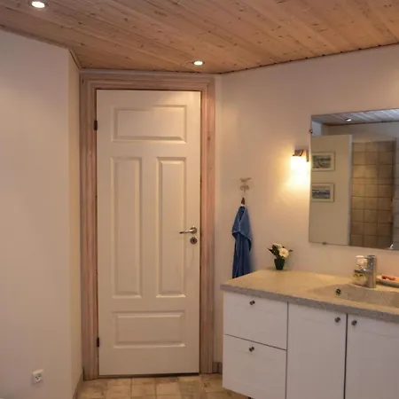 Two-bedroom In Vaggerlose *